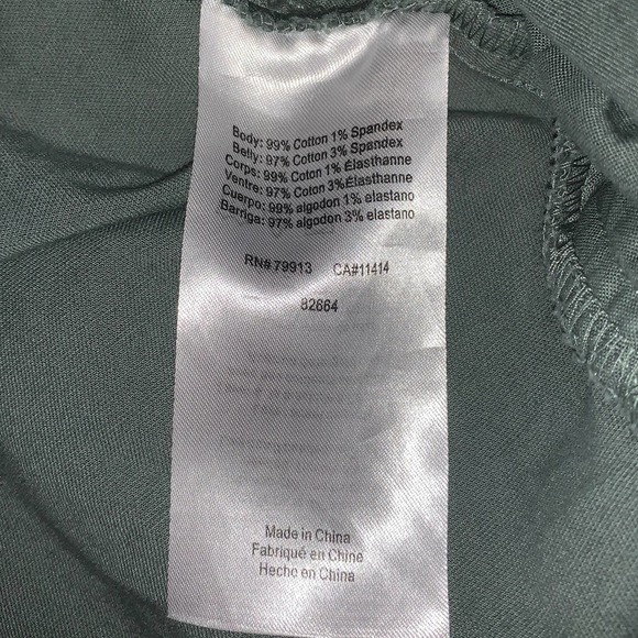 A Pea in the Pod Green Maternity Pants - Picture 5 of 6